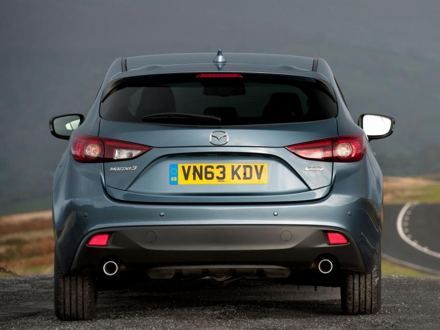  Mazda3 Hatchback 2013 года  (UK) (фото 13 из 24)